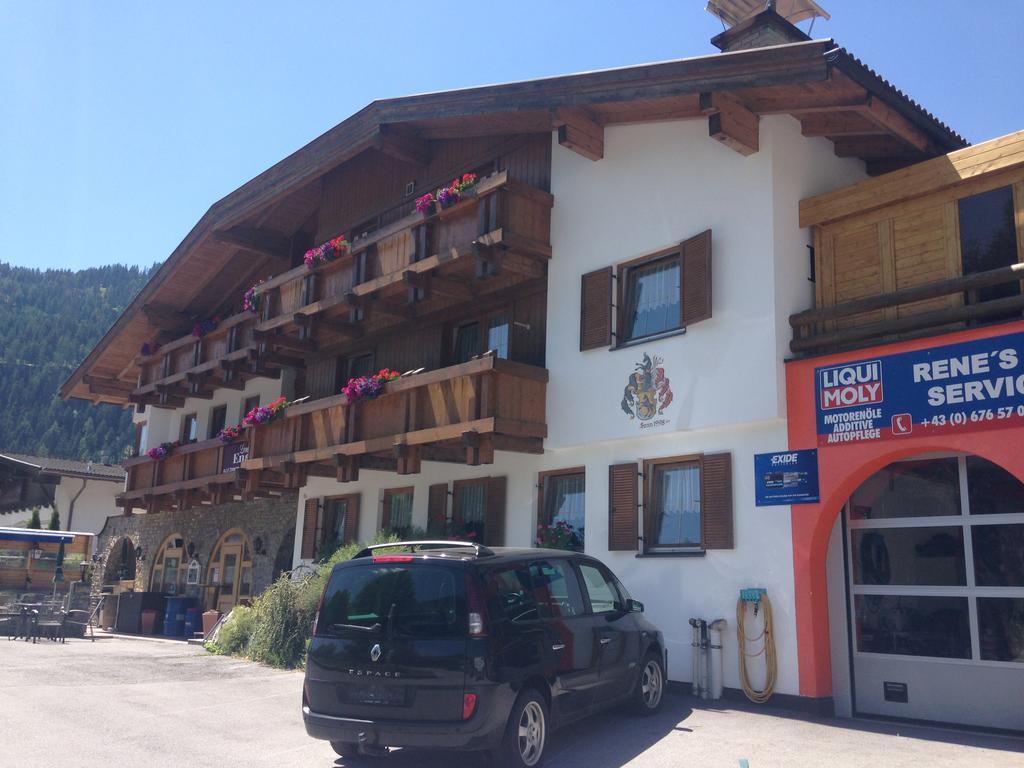 Engadin Guest house 2*
